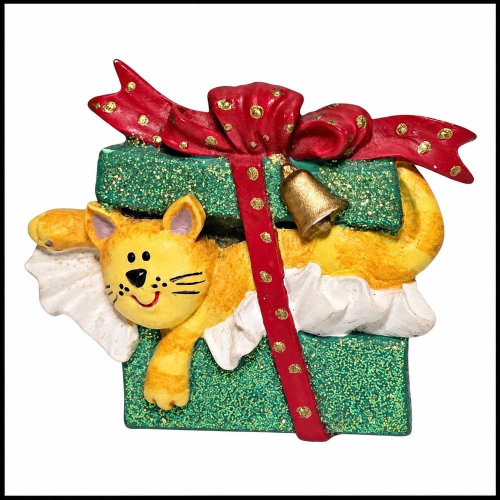 Christmas Cat in Green Glitter Gift Box Resin Brooch Pin Red Bow Bell Accent
